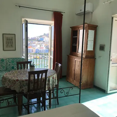 Smeraldo - Immobilevante Apartman *