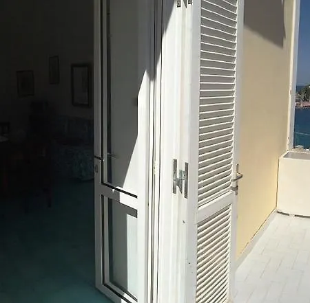 Smeraldo - Immobilevante * Ponza