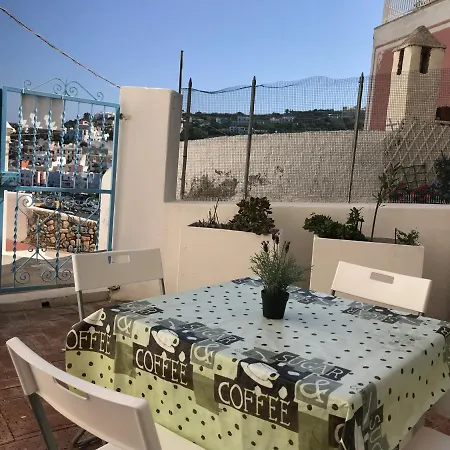 Apartment Smeraldo - Immobilevante Ponza